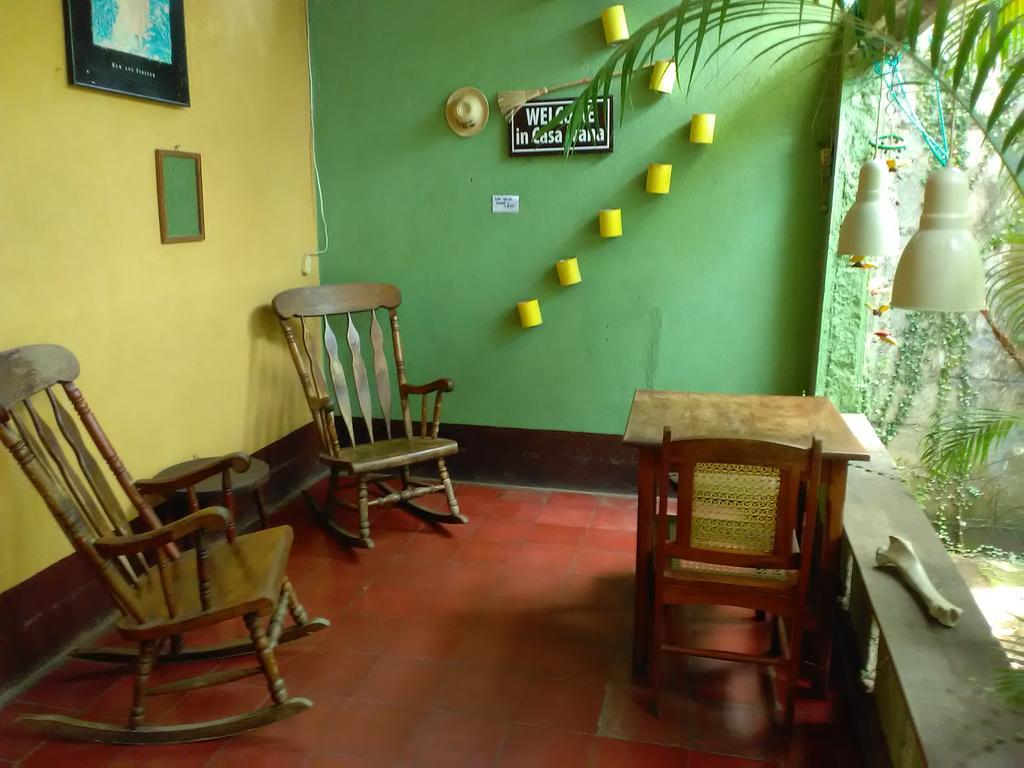 Hostal Casa Ivana Leon Exterior photo